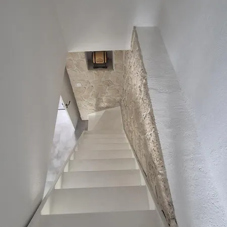 Maison Rénovée Au Calme - 4 Pers. - Fr-1-879-36
